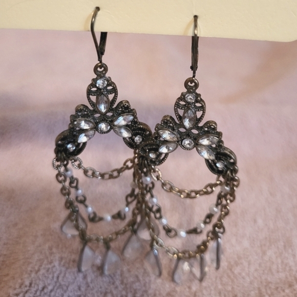 Vintage‎ Chandelier Earrings with Filigree Design (Pierced) - Picture 2 of 11